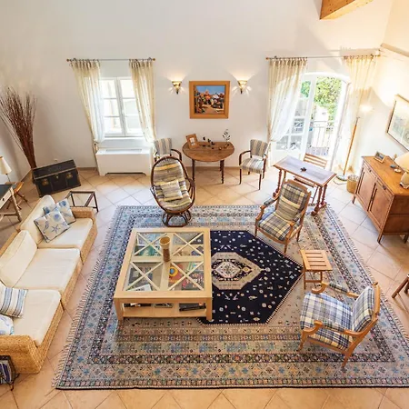 Le Tonnelier By Interhome Saint-Tropez