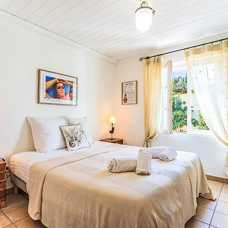 Апартаменты Le Tonnelier By Interhome